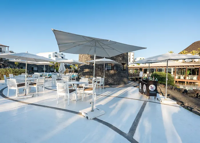 Livvo Volcan Lanzarote 5* 플라야블랑카