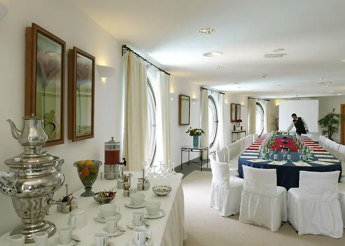 리조트 Livvo Volcan Lanzarote 5*