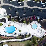 Livvo Volcan Lanzarote Üdülőközpont