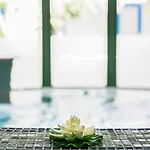Üdülőközpont Livvo Volcan Lanzarote 5*