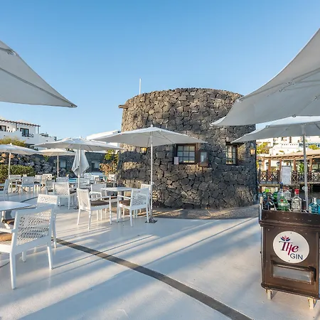 Livvo Volcan Lanzarote リゾート 5*