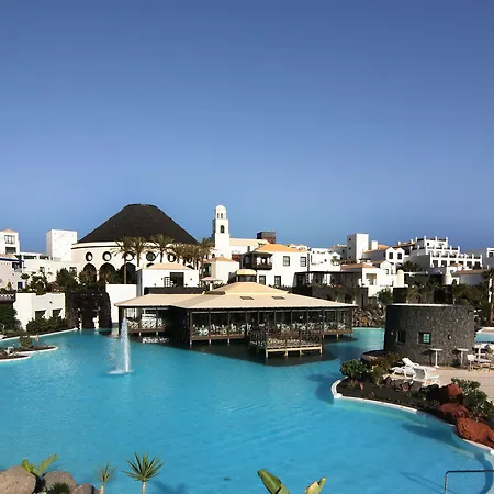 Livvo Volcan Lanzarote リゾート プラヤ・ブランカ