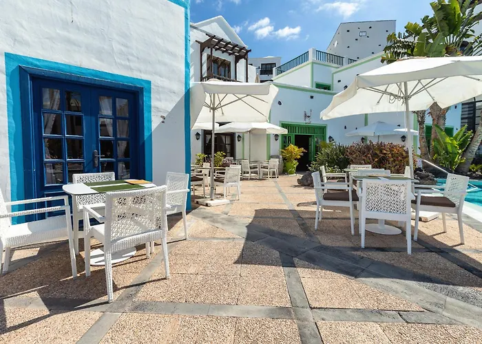 Livvo Volcan Lanzarote Resort 5*