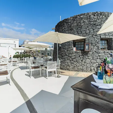 리조트 Livvo Volcan Lanzarote 5*