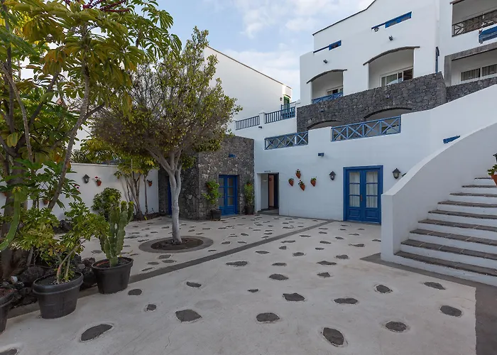 Livvo Volcan Lanzarote 5*