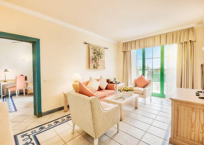 Rezort Livvo Volcan Lanzarote 5*