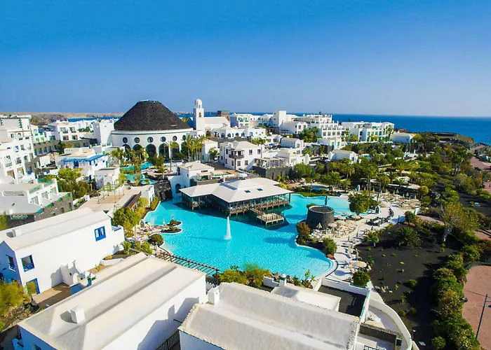Rezort Livvo Volcan Lanzarote 5*
